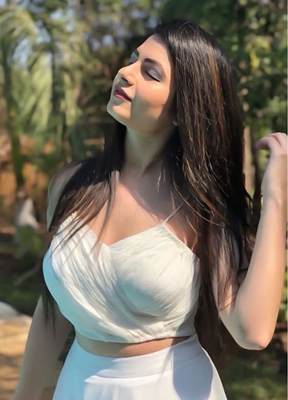 Celebrity Escorts in Lahore
